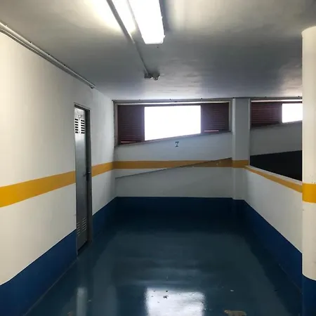 Apartamento En Sanxenxo, Playa Canelinas 산신소
