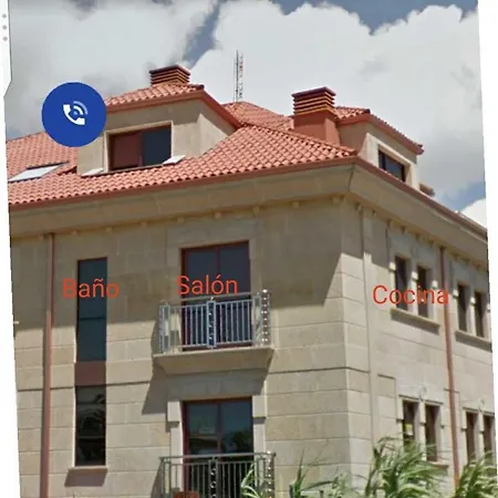 아파트 Apartamento En Sanxenxo, Playa Canelinas 산신소